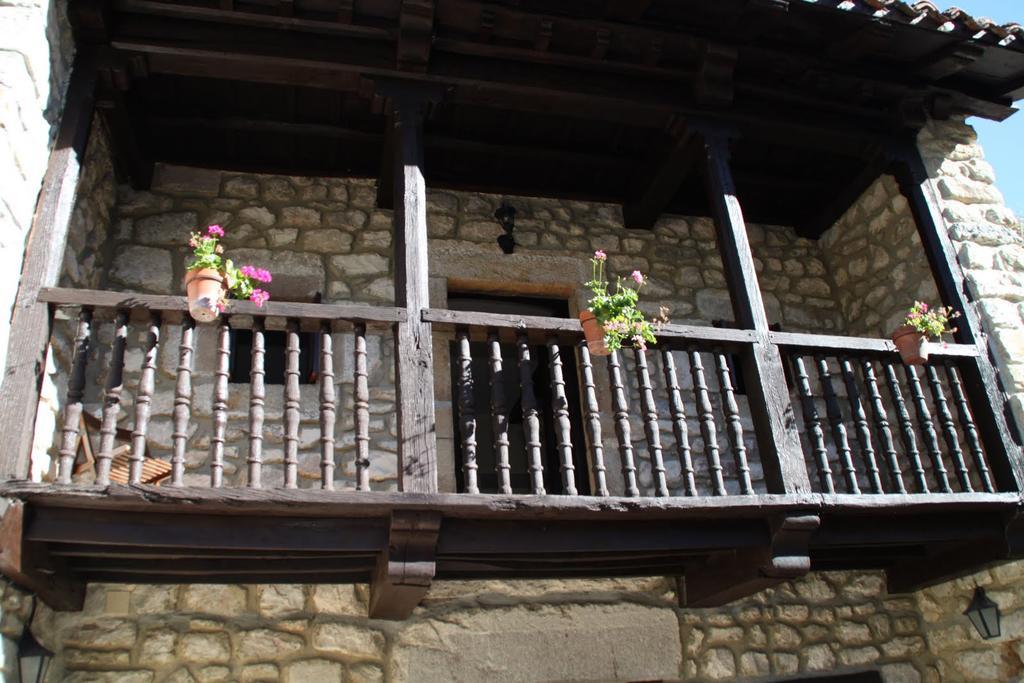 منزل الضيف Alles  في Casas Rurales La Tahona De Besnes المظهر الخارجي الصورة